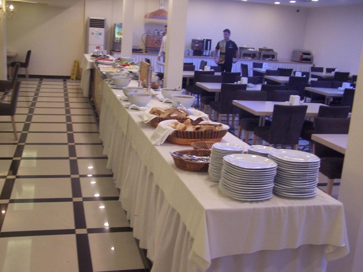 Kecik Hotel Istanboel Buitenkant foto